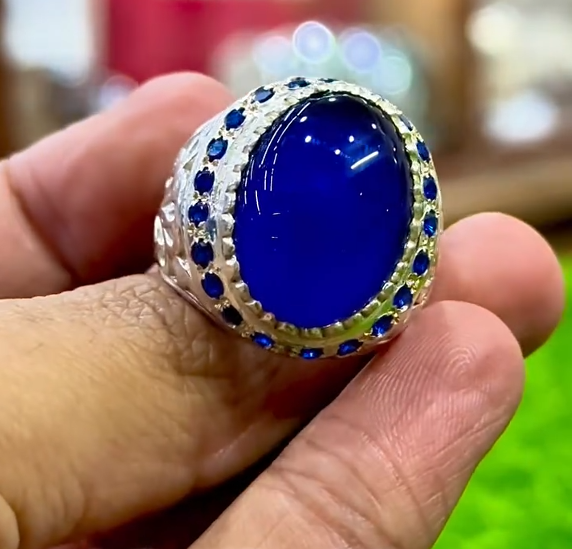 100% Original Color Changer Stone VIP Ring Most Demanded