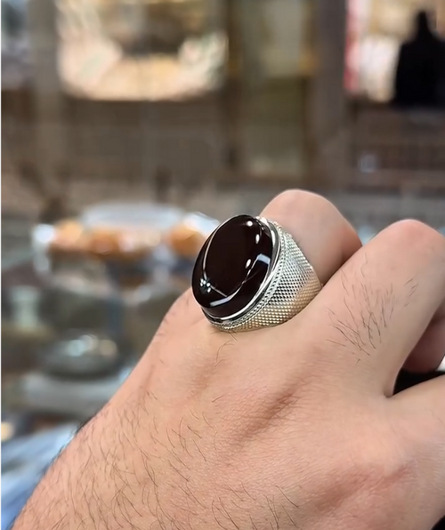 100% Original Antique Aqeeq Brown VIP Ring Most Demanded