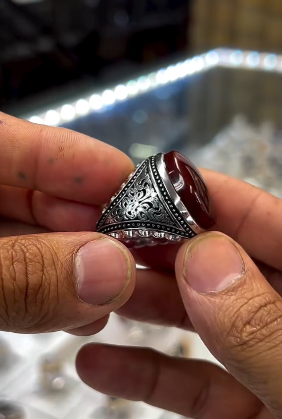100% Original Antique Aqeeq VIP Ring Most Demanded